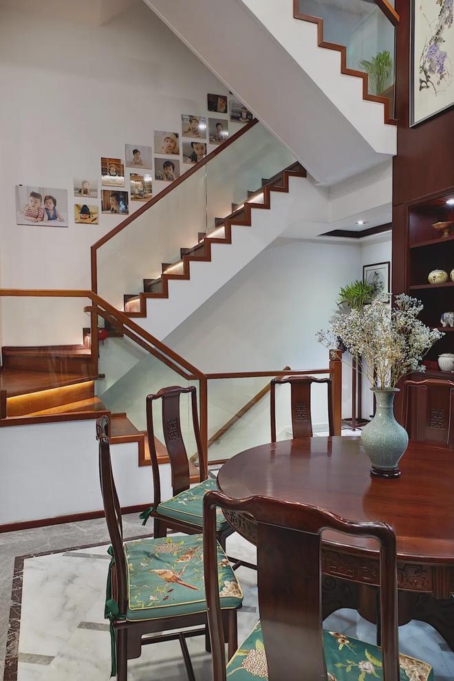 調(diào)奢華的中式裝修AG真人登錄低(圖6)