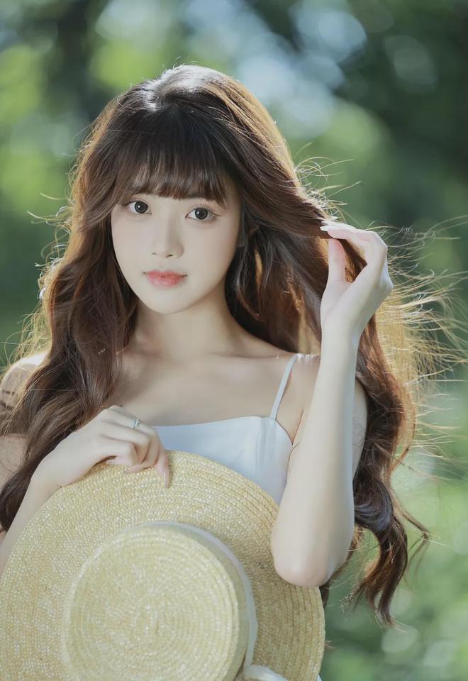 AG真人官網(wǎng)平臺(tái)app免費(fèi)觀看e人e本電影下載（中國）官方網(wǎng)站IOSAndroi